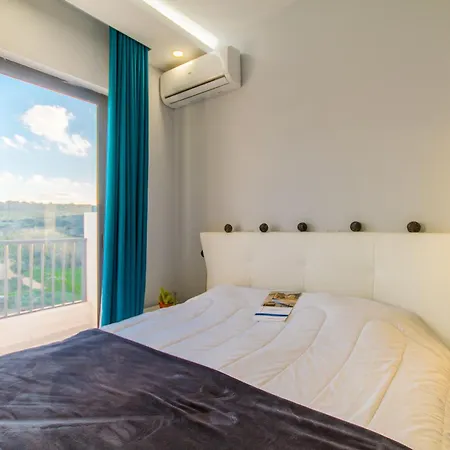 Sunset And Sea Views Apart St Paul's Bay - Happy Apartment