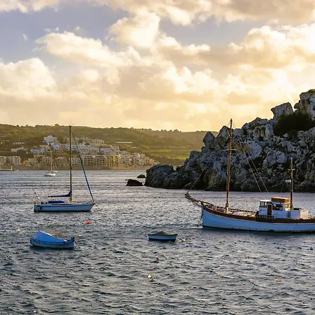 Sunset And Sea Views Apart St Paul's Bay - Happy アパート *